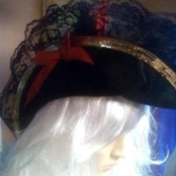Elegant Moments Accessories - Pirate Hat Small Woman Kid Teen Sea Wench